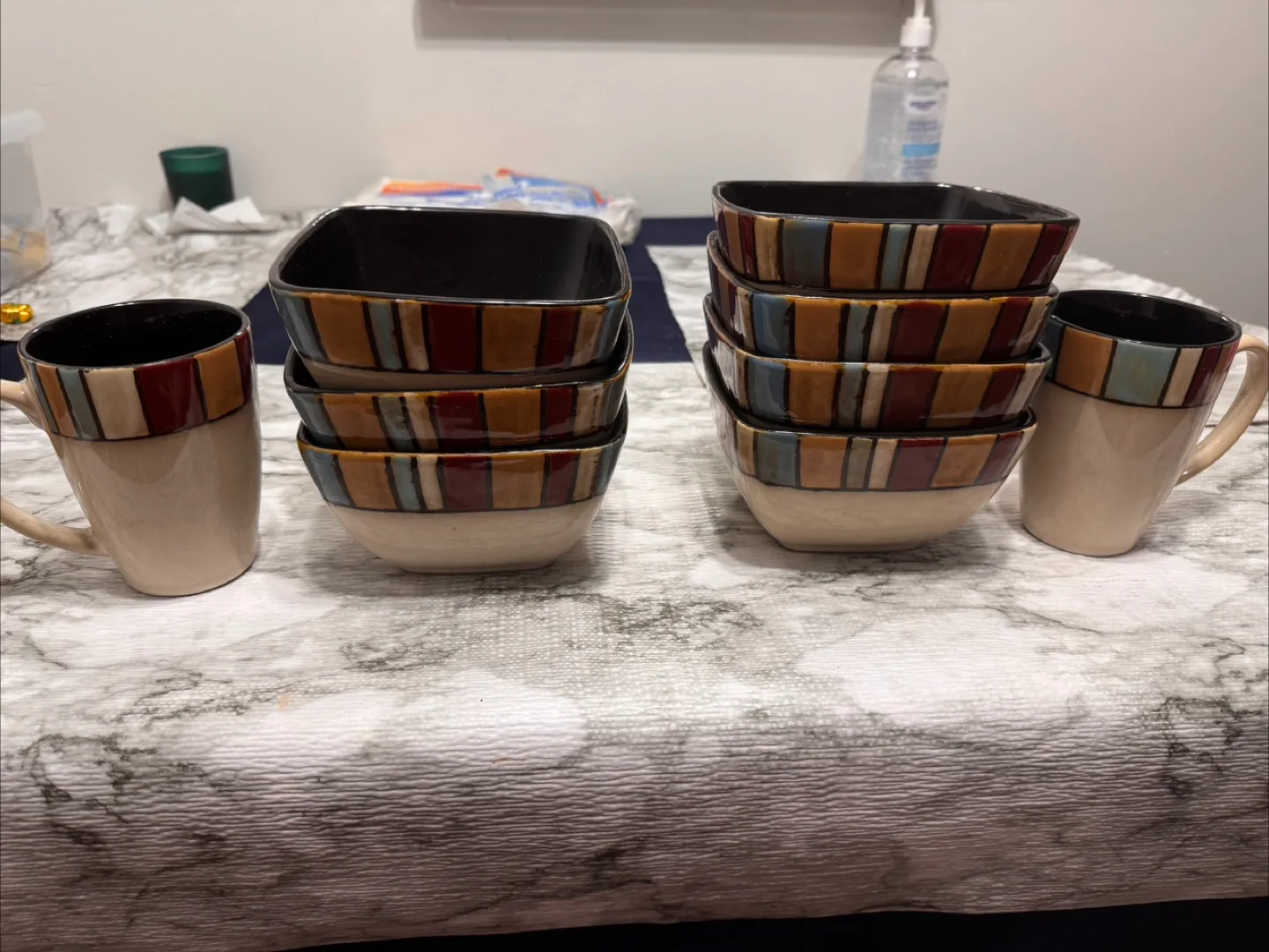 Striped Ceramic Bowls and Mugs Set image indicator(2)