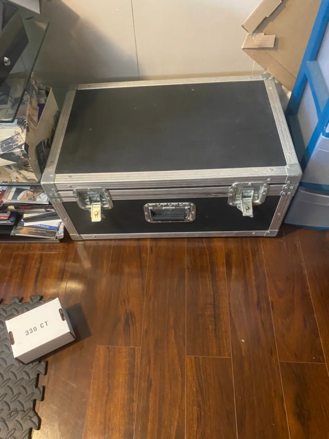 Black Hard Case equipment suitcase image indicator(3)