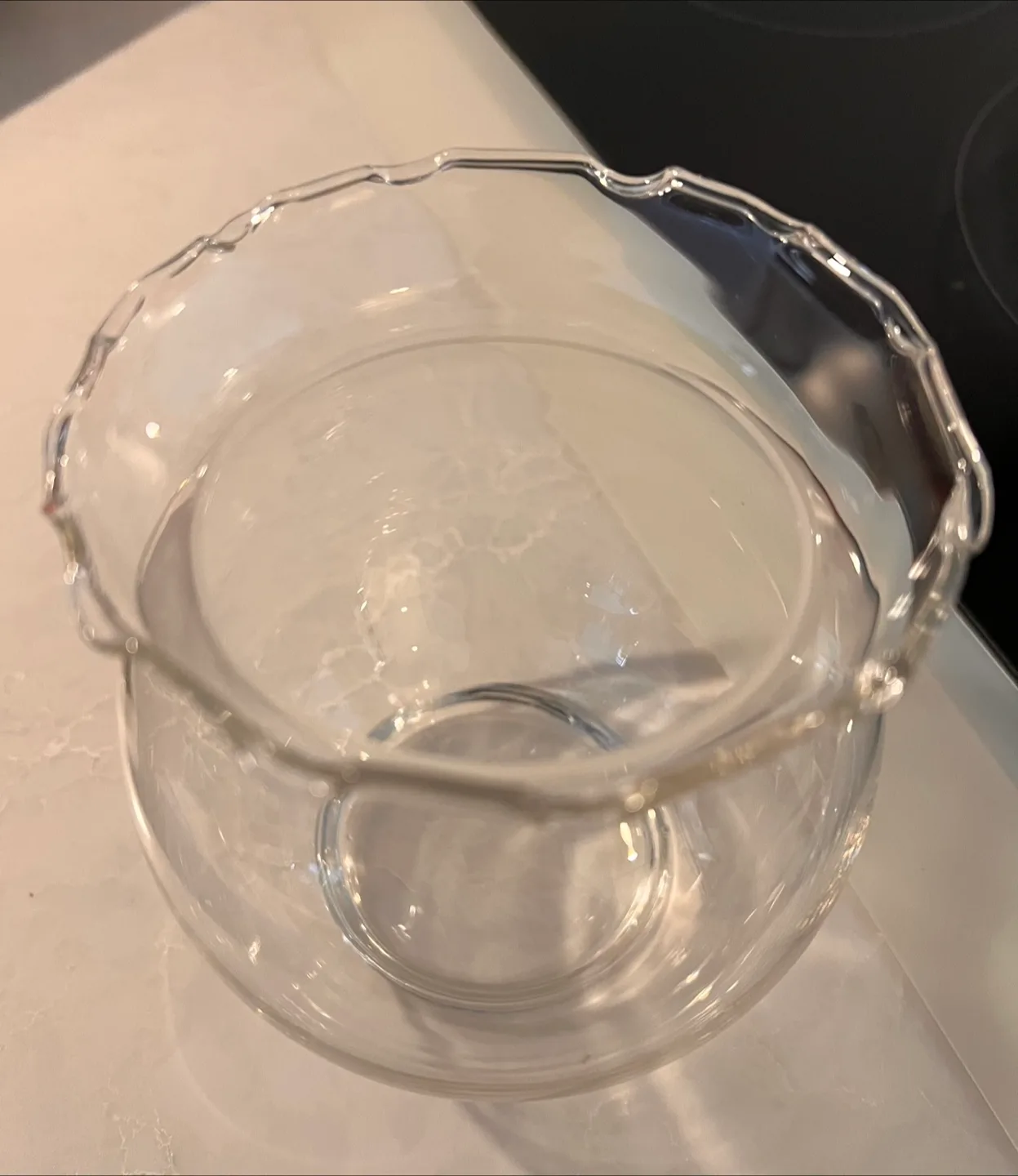 Decorative Glass Bowl or Vase image indicator(4)