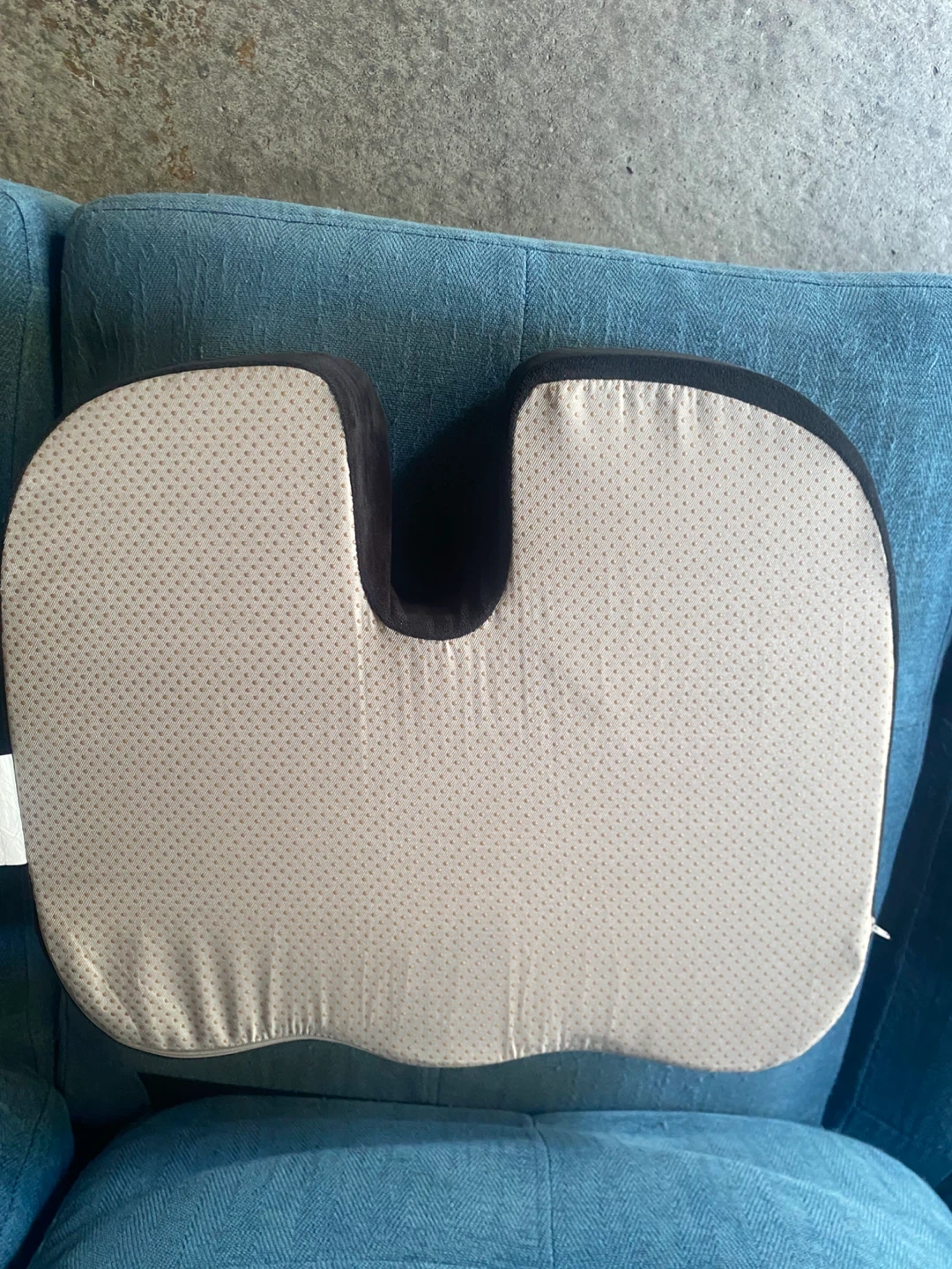 Fortem Seat Cushion - Black - photo 2