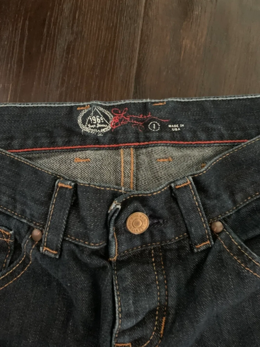 Gap croped Denim Jeans Size 1 image indicator(2)