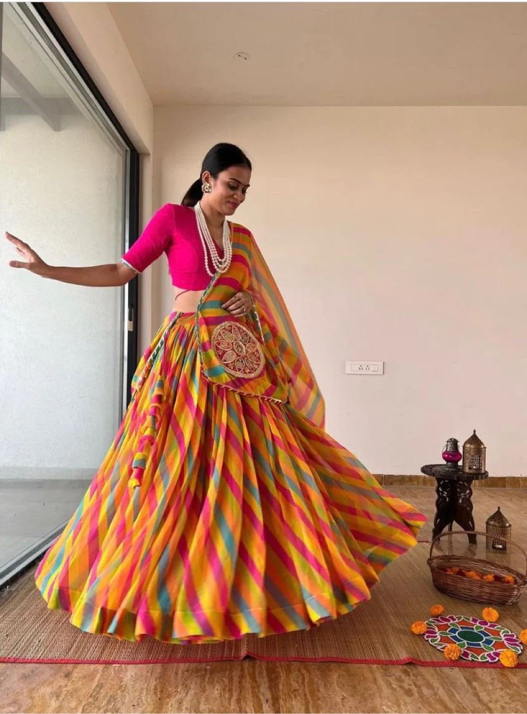 Lehenga Choli Set image indicator(5)