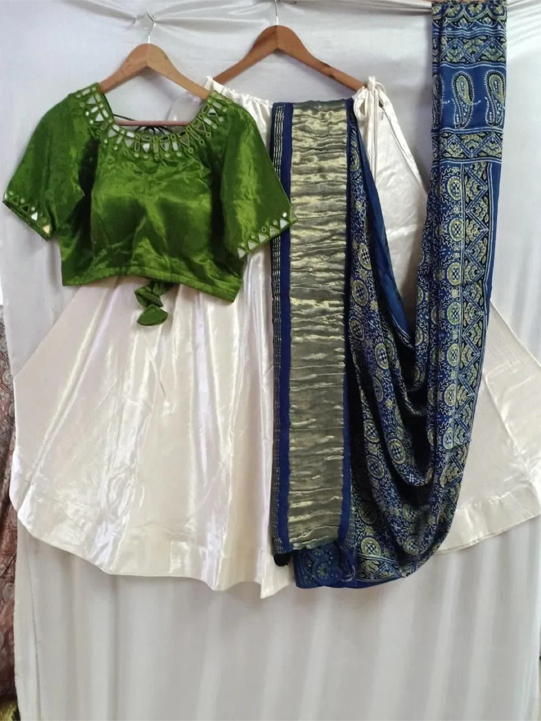 Lehenga Choli Set image indicator(4)