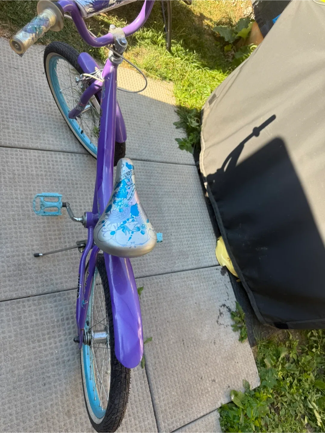 Avigo Purple & Blue Kids Bike image indicator(3)