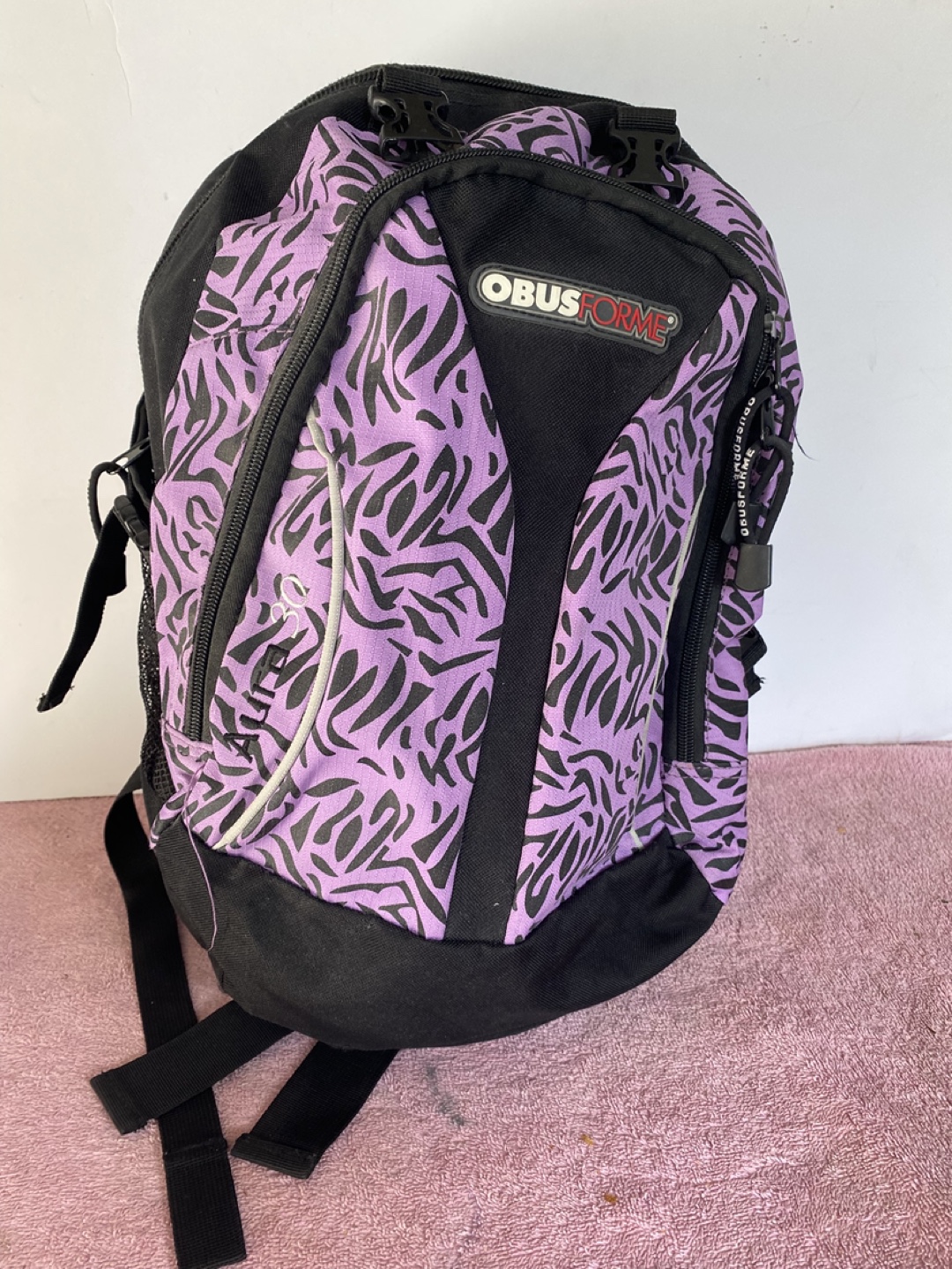 ObusForme Backpack - Purple & Black