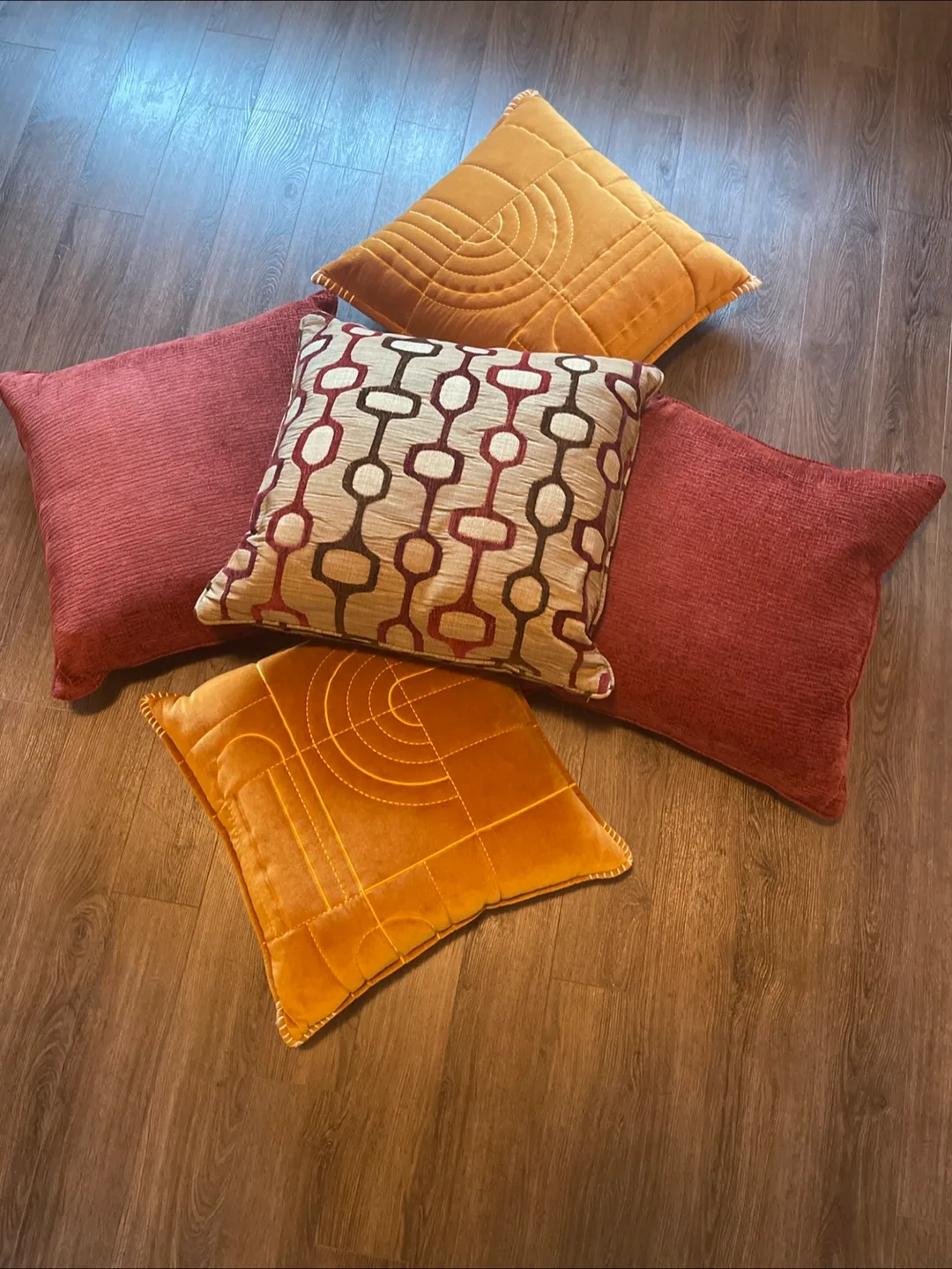 Assorted Decorative Throw Pillows (set of 5) thumbnail