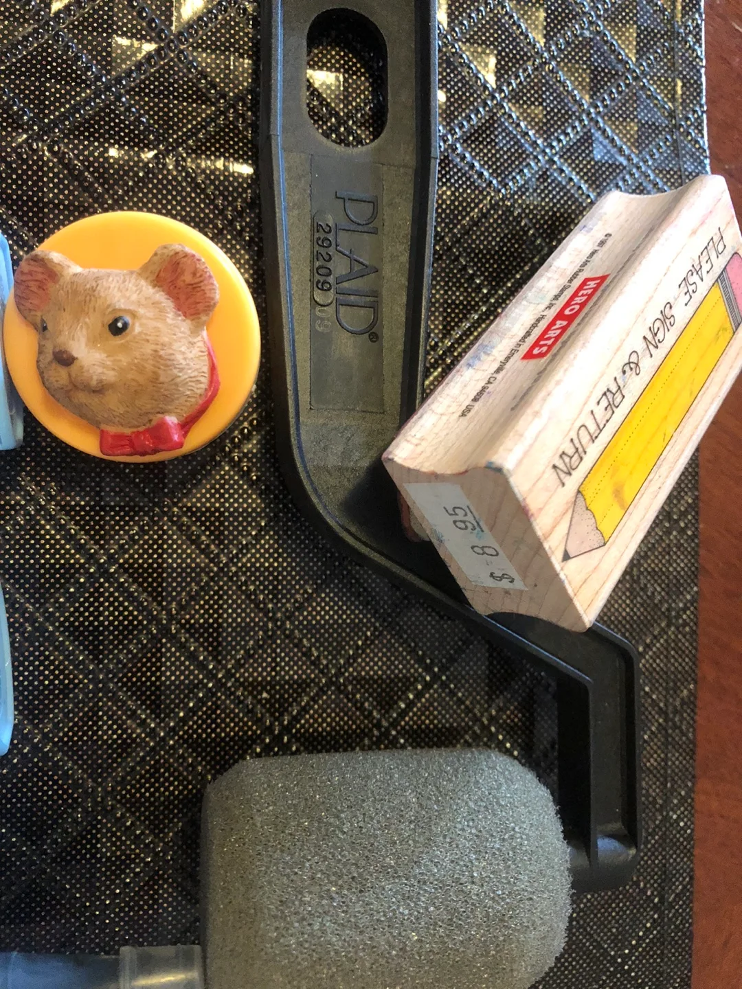 NEW Art Supplies-Plaid Craft- Stencils, Glitter, Decor image indicator(5)