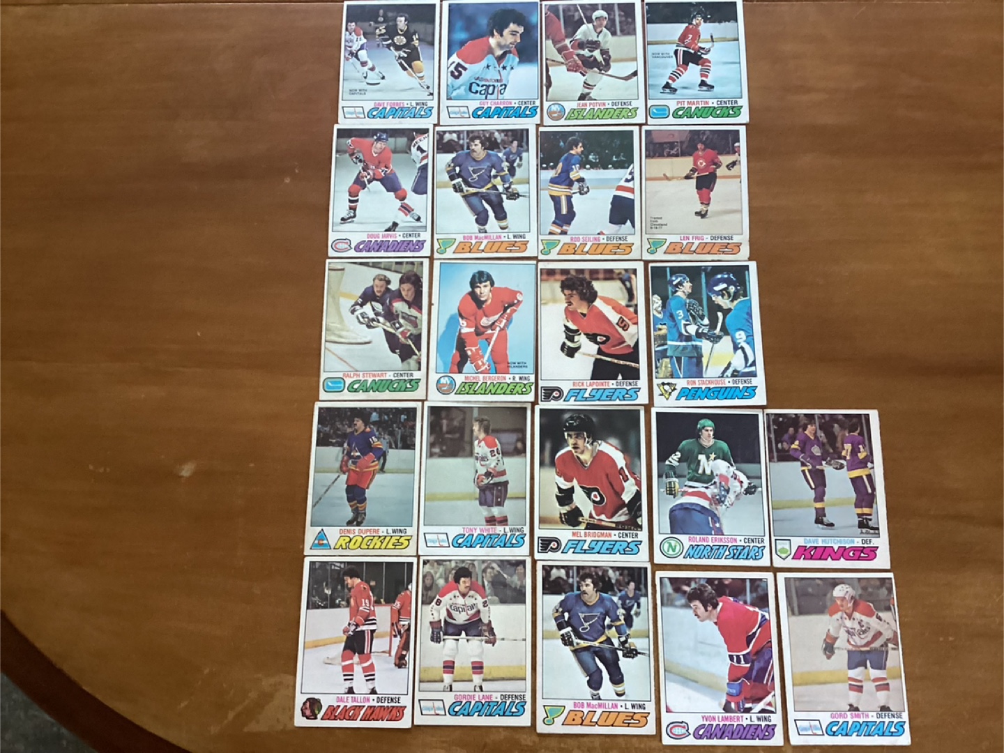 22. 1977-78 O-PEE-CHEE NHL Trading Cards !