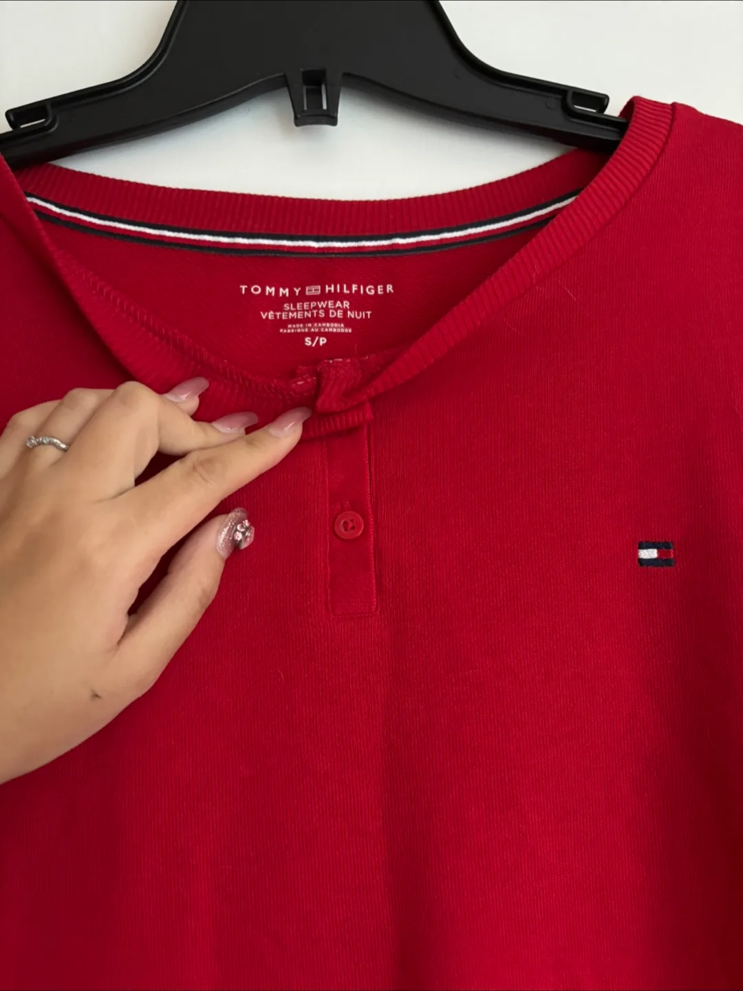 (NEW) Tommy Hilfiger Oversized Sleepwear Top image indicator(3)