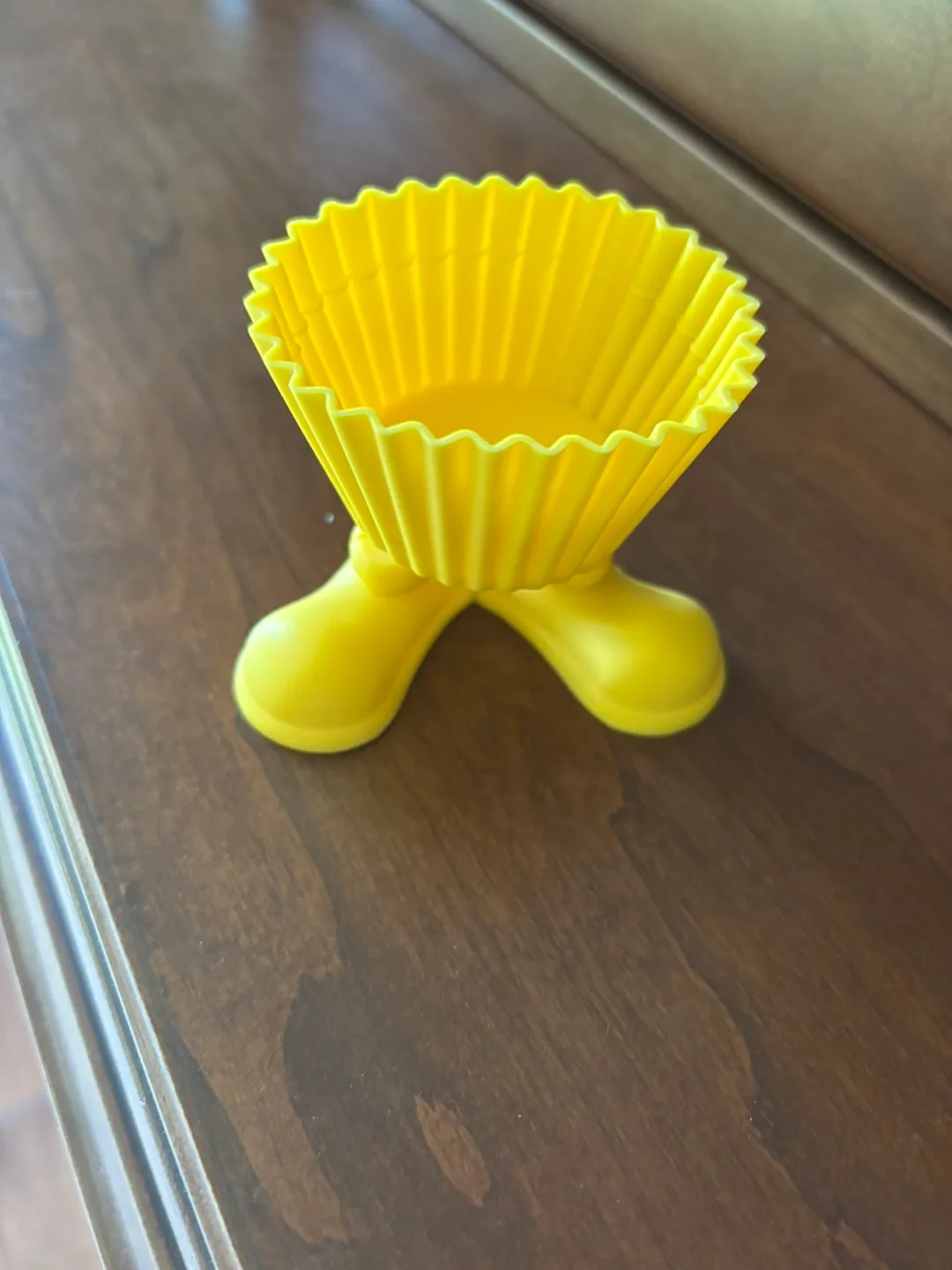 16 New Wilton’s Silicone Silly Feet For Cupcakes/Muffins image indicator(2)