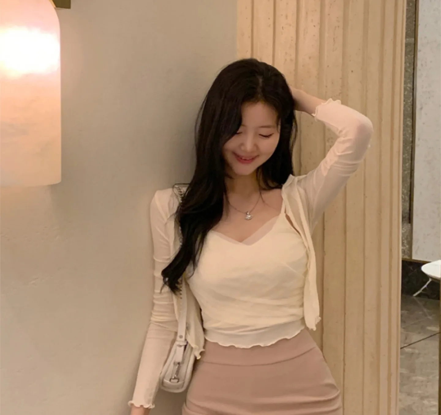 Cardigan & sleeveless set - beige thumbnail