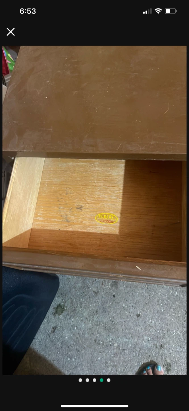 Brown Wooden 3-Drawer Dresser - photo 2