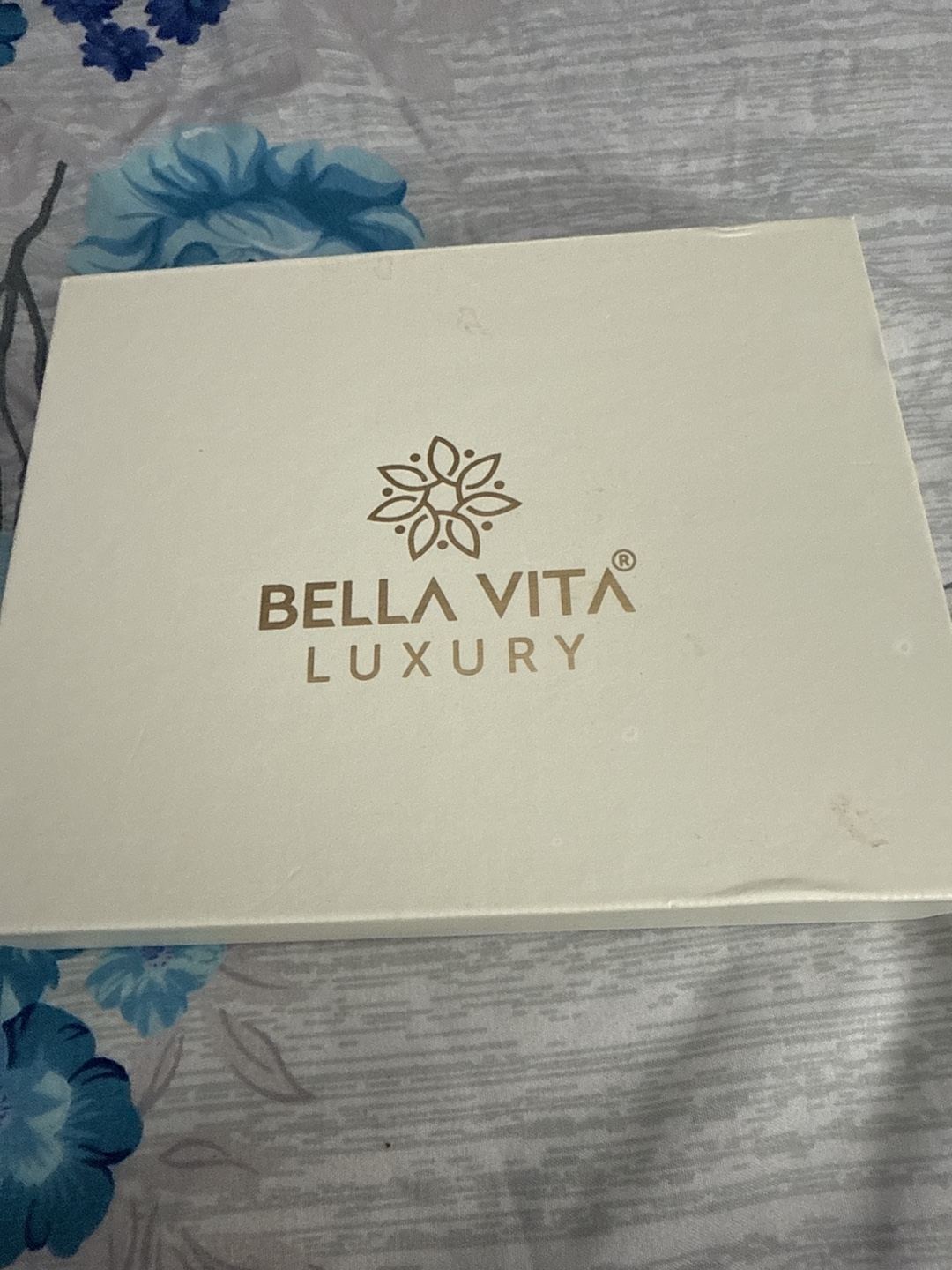 Bella Vita Luxury Perfume Set - New - photo 2