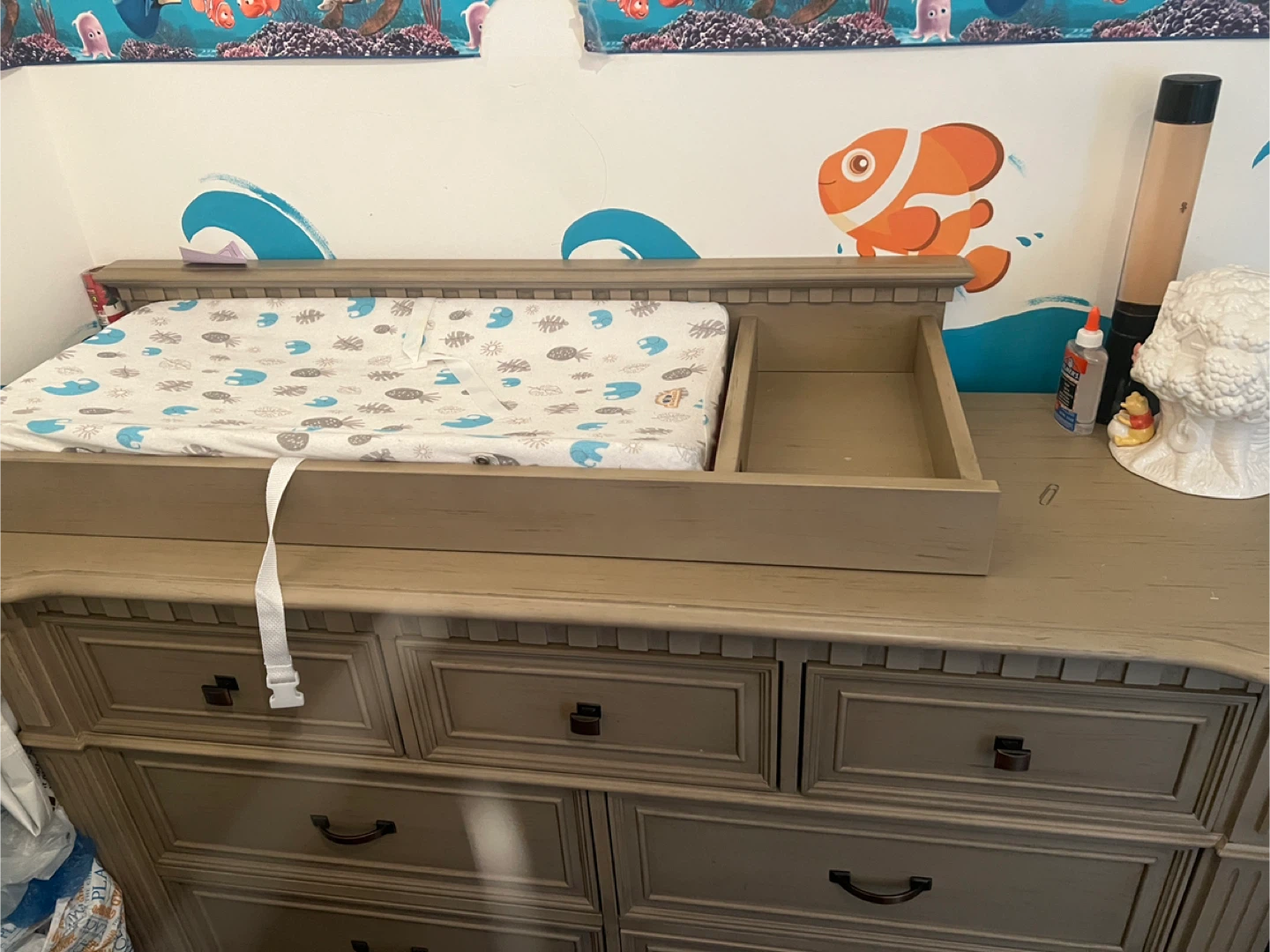 Changing Table Dresser - photo 3