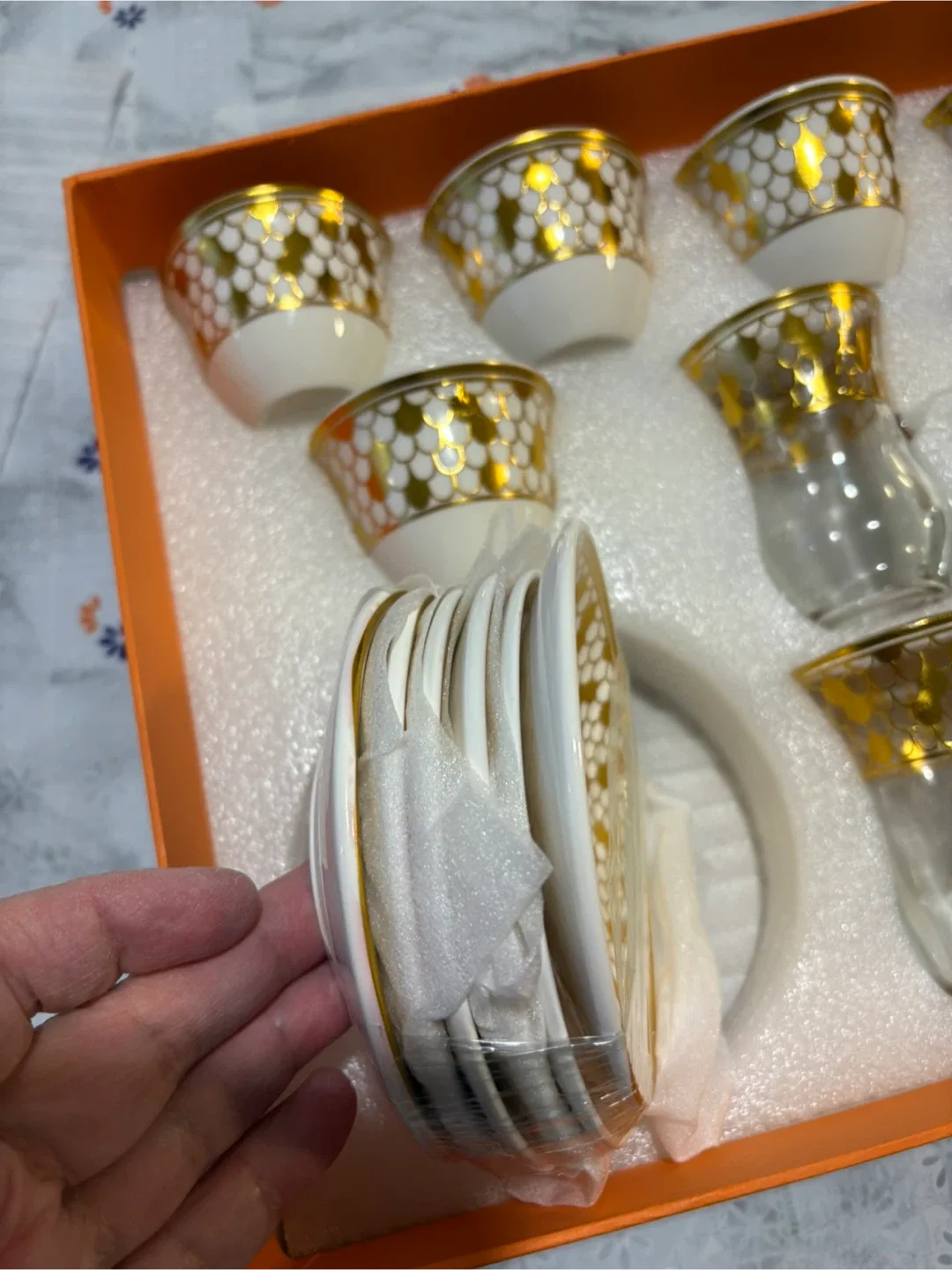 Luxury 18-Piece Ottoman Style Tea & Coffee Set – Brand New image indicator(3)