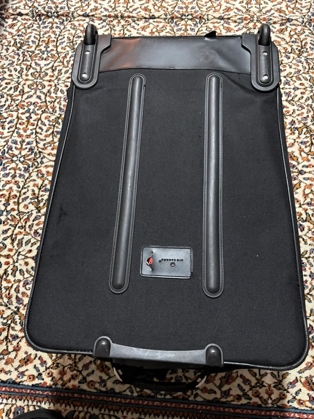 Air Canada Black Carry-On Luggage image indicator(3)