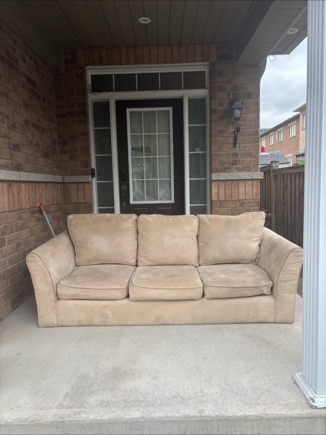 Beige Three-Seat Sofa image indicator(2)