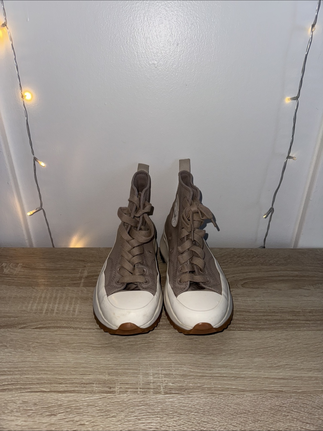Converse Run Star Hike High Top - US Size 8 - photo 4