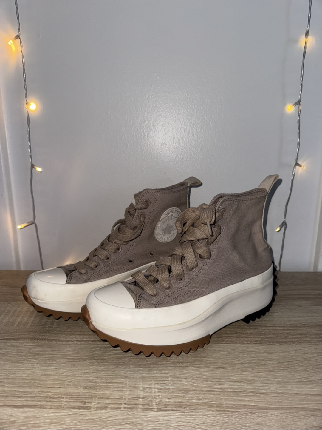 Converse Run Star Hike High Top - US Size 8