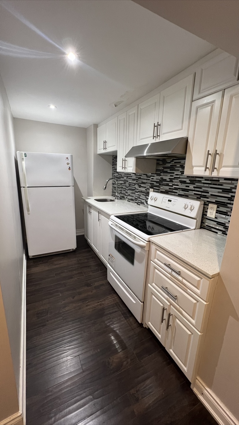 1Bed 1Bath Basement for rent - photo 3