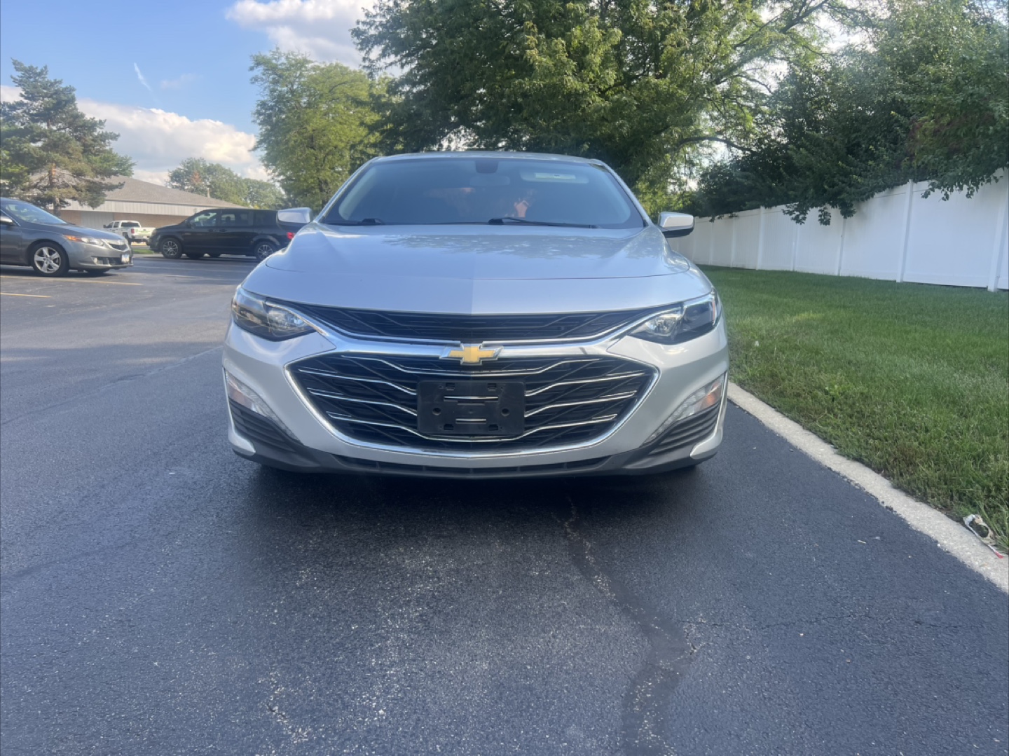 2020 Chevy Malibu - photo 3
