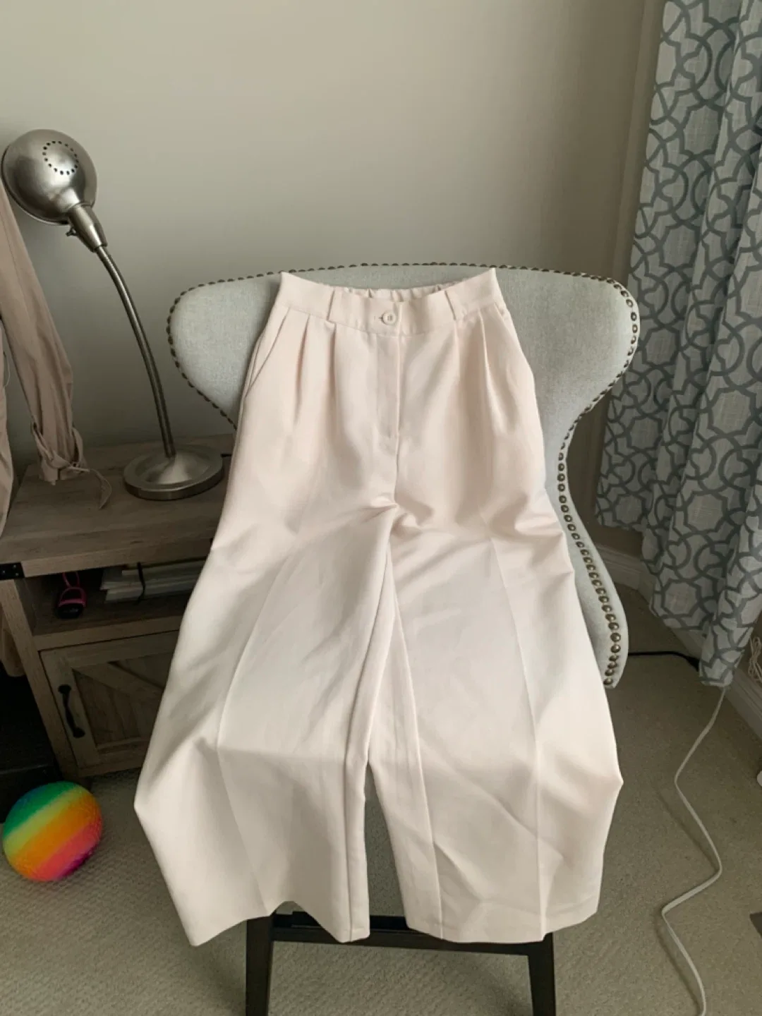 Beige Wide Leg Pants - Size small thumbnail