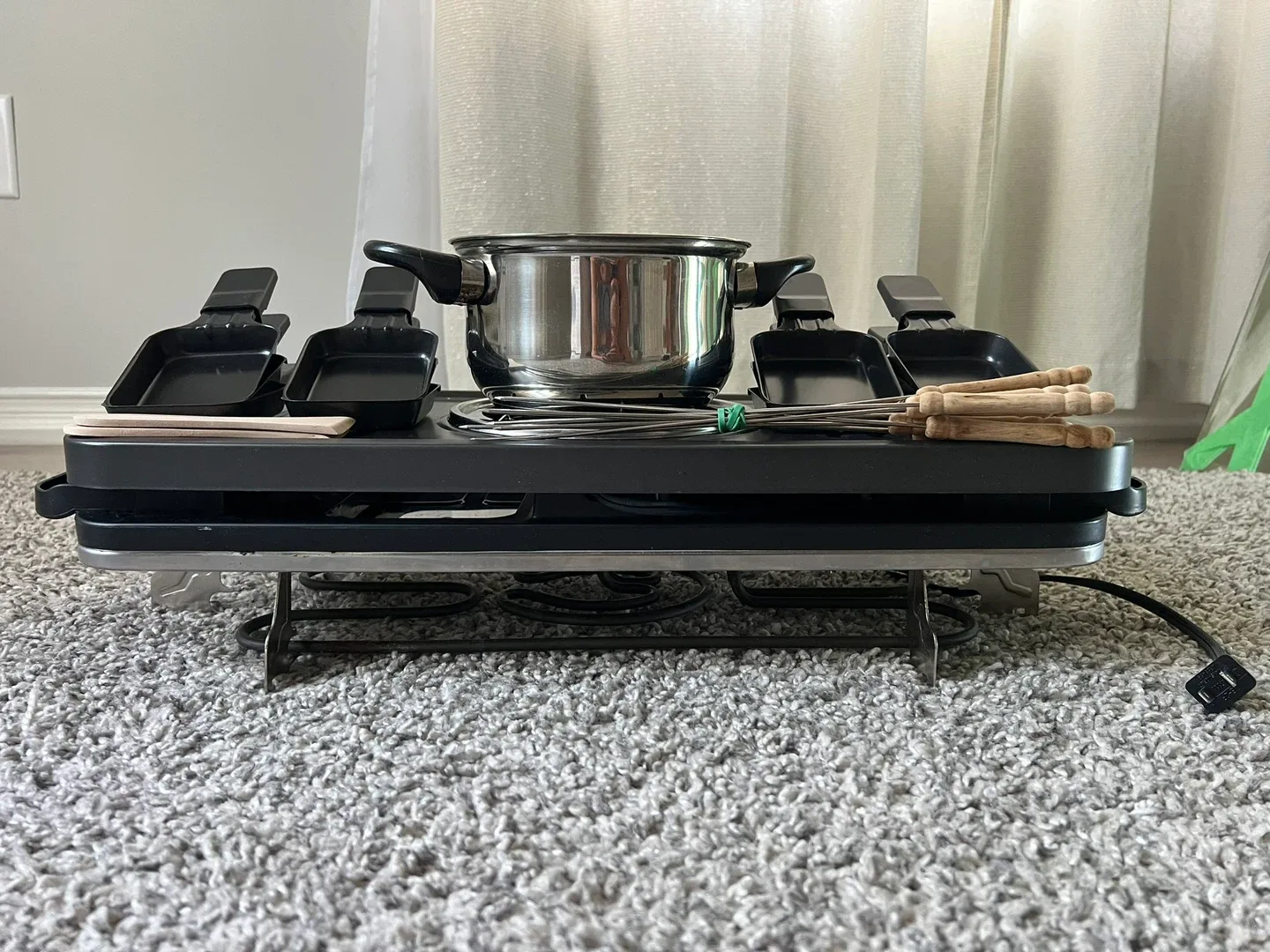 Hot Pot & Grill Set image indicator(3)