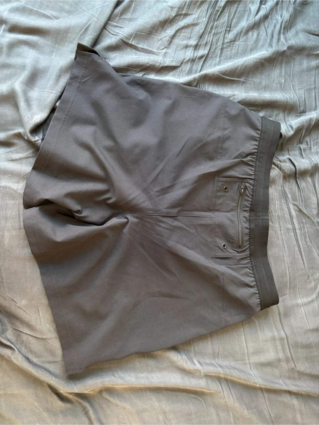 Gym Shark Land to Water Black Shorts (S) - photo 2