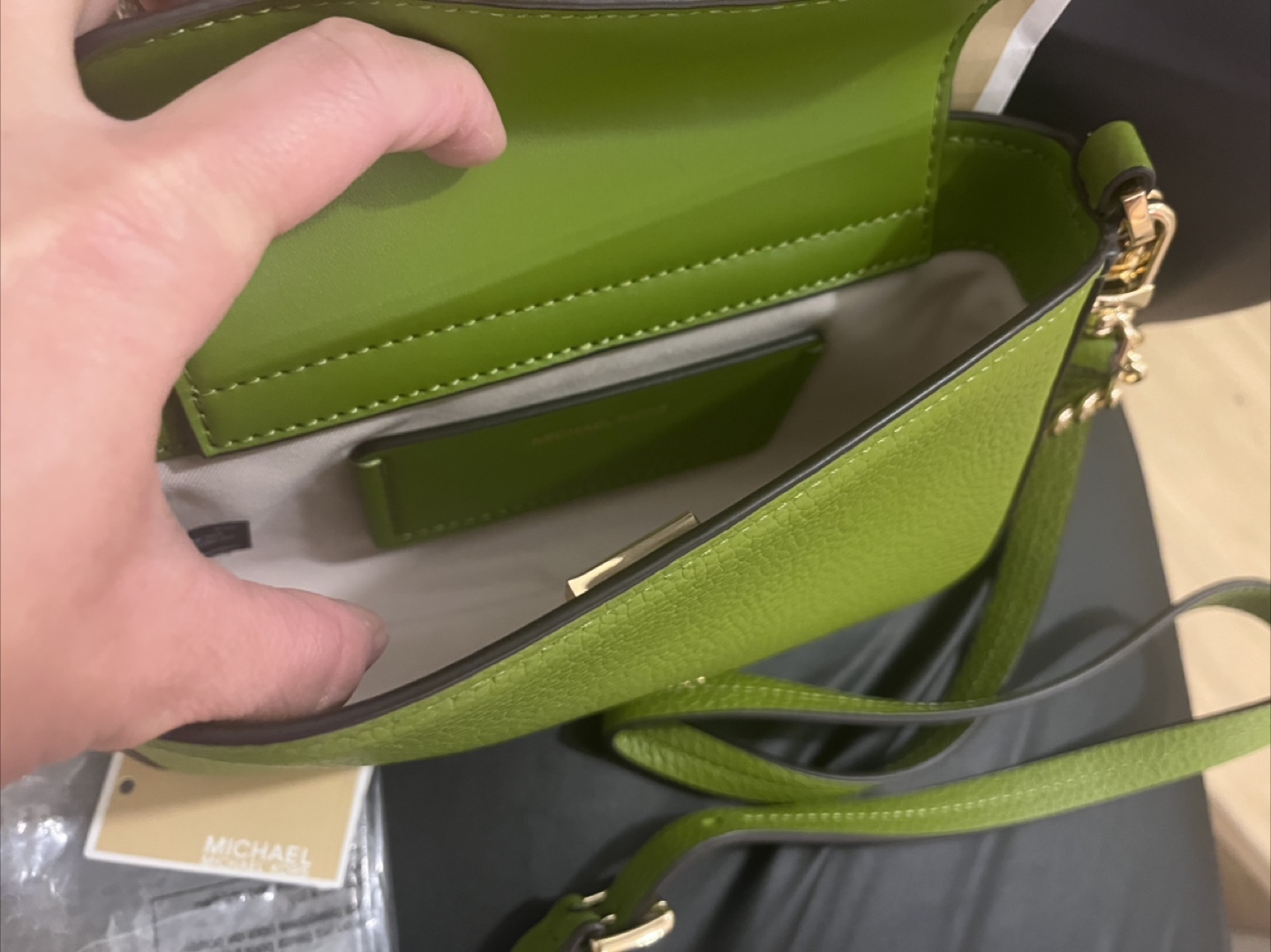Brand new Michael Kors cross shoulder bag (Meadow Green) - photo 3