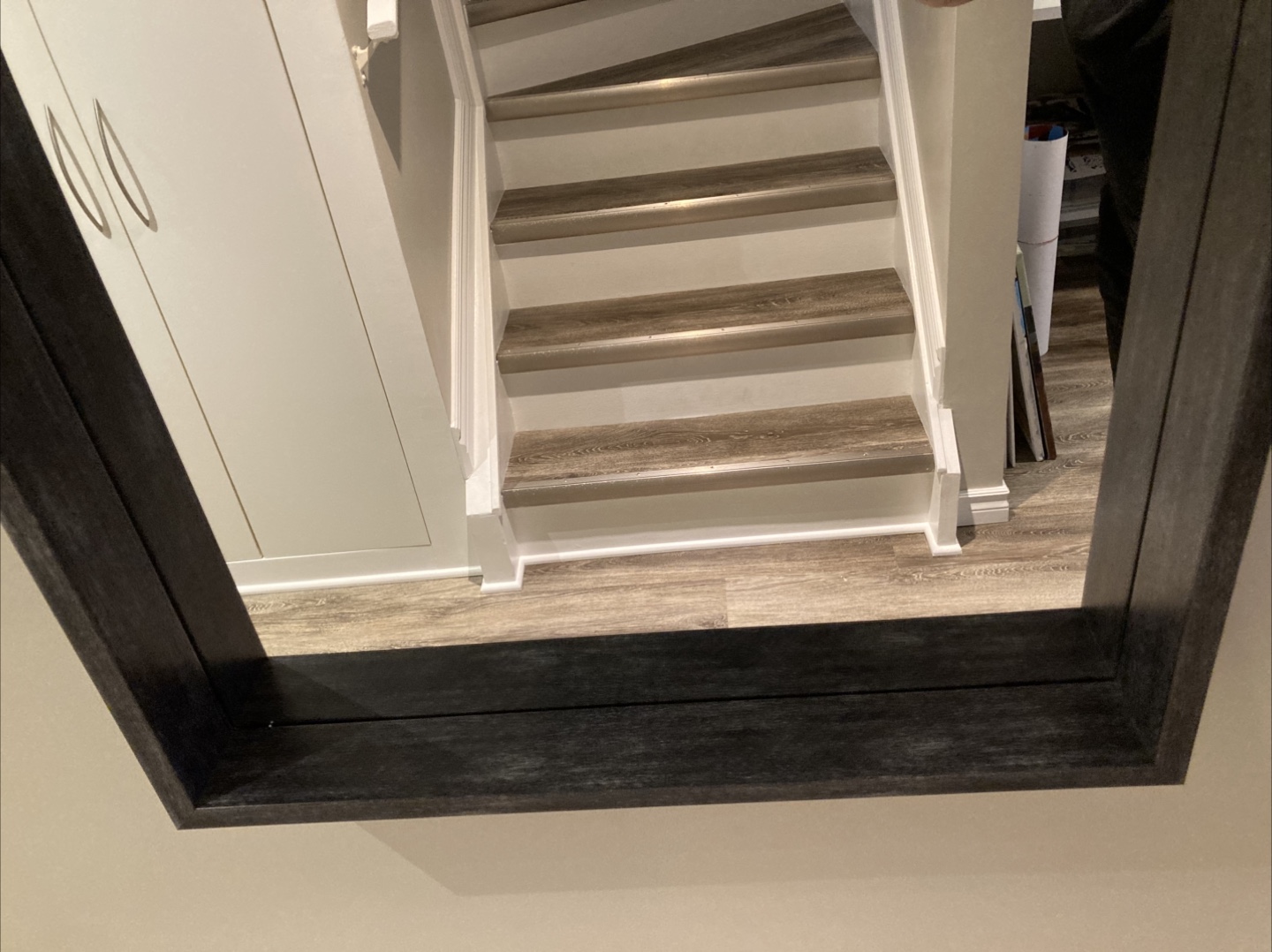 Wall mirror. Like new condition. Stouffville pickup - photo 3