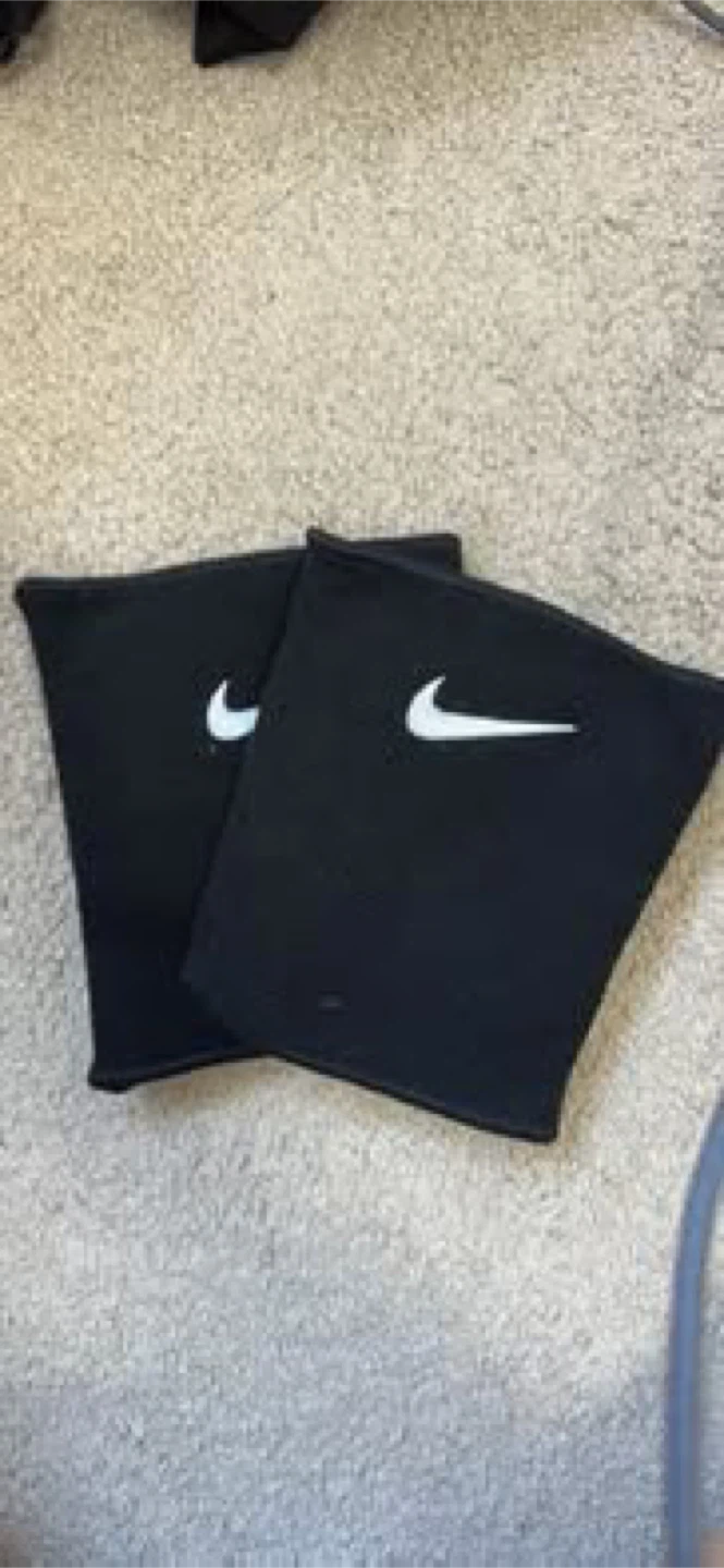 Nike Black knee pads