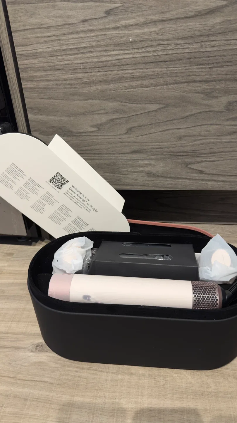 Dyson Airwrap i.d. Sakura Pink (with 2 yr warranty) image indicator(4)