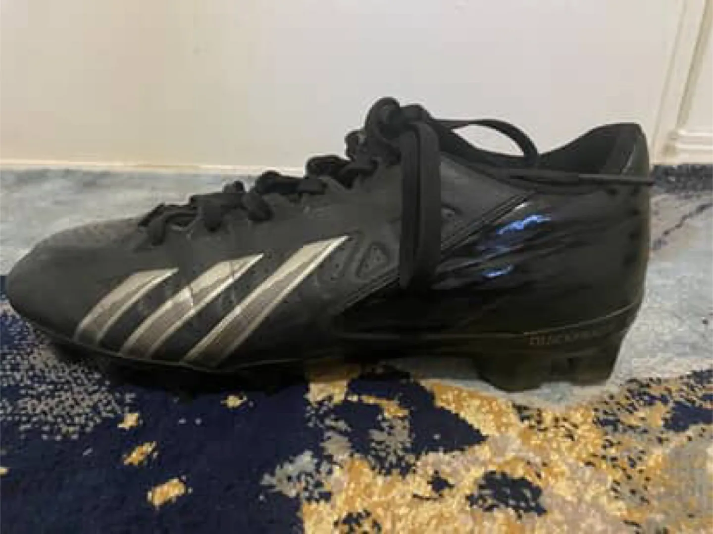 Adidas Football Cleats - US Size 9 image indicator(2)