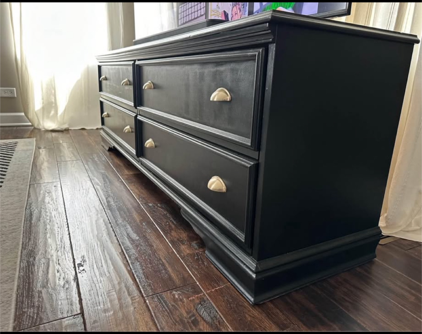 Black 72’ long TV stand