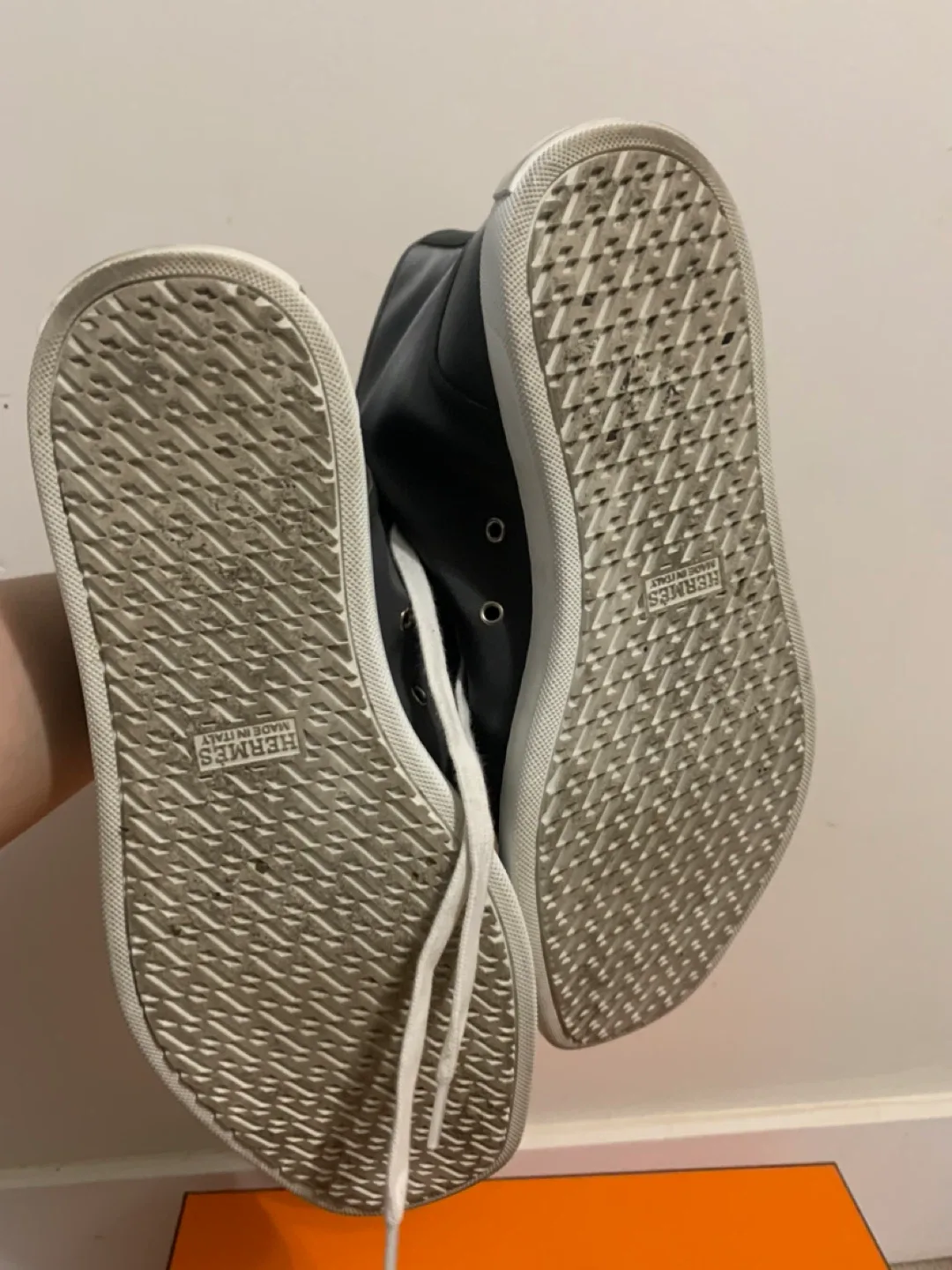 Hermès Sneakers Size 41 image indicator(6)