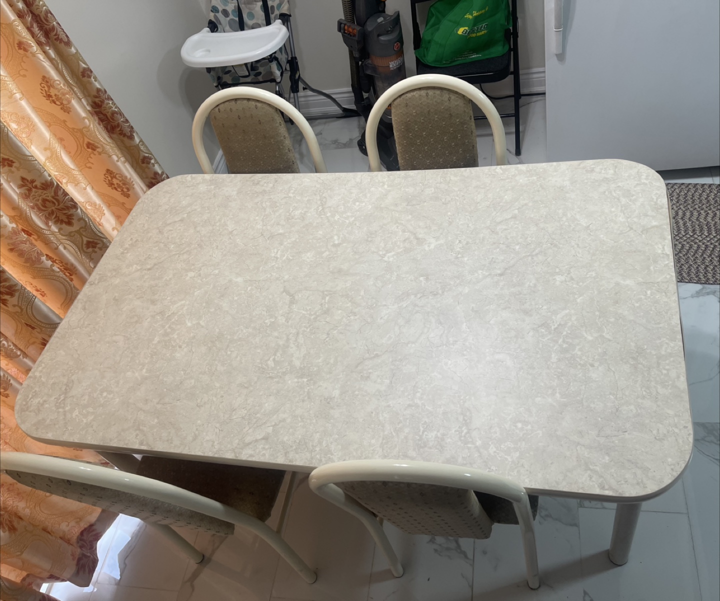 Dining Table with Four Chairs - photo 3