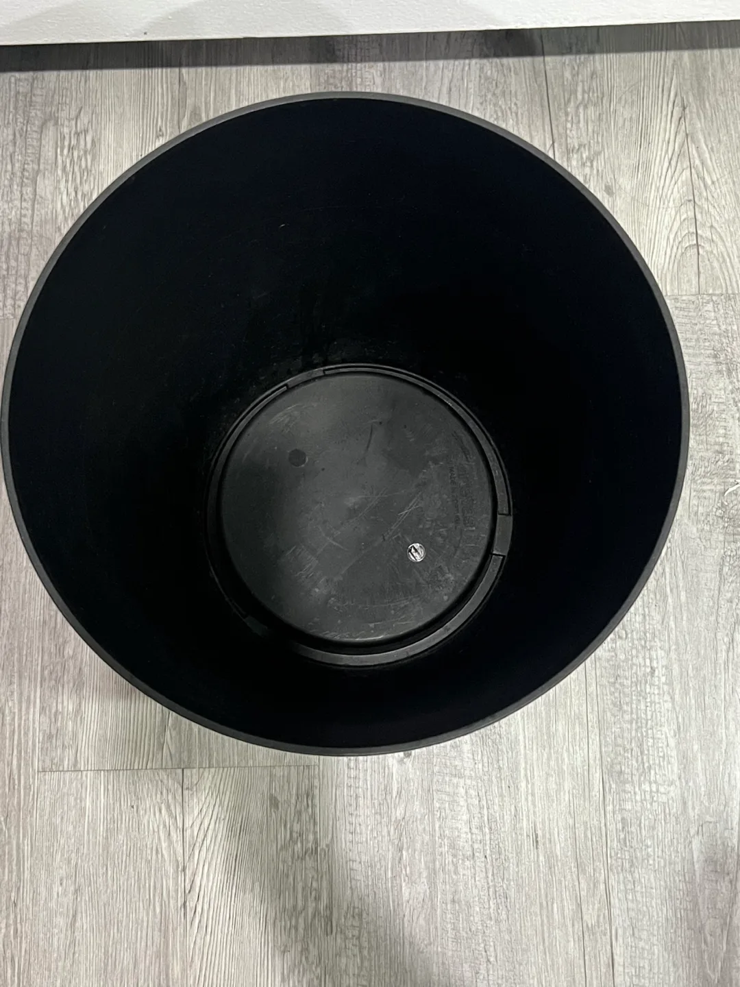 Large Black Plant Pot with Wheels image indicator(4)