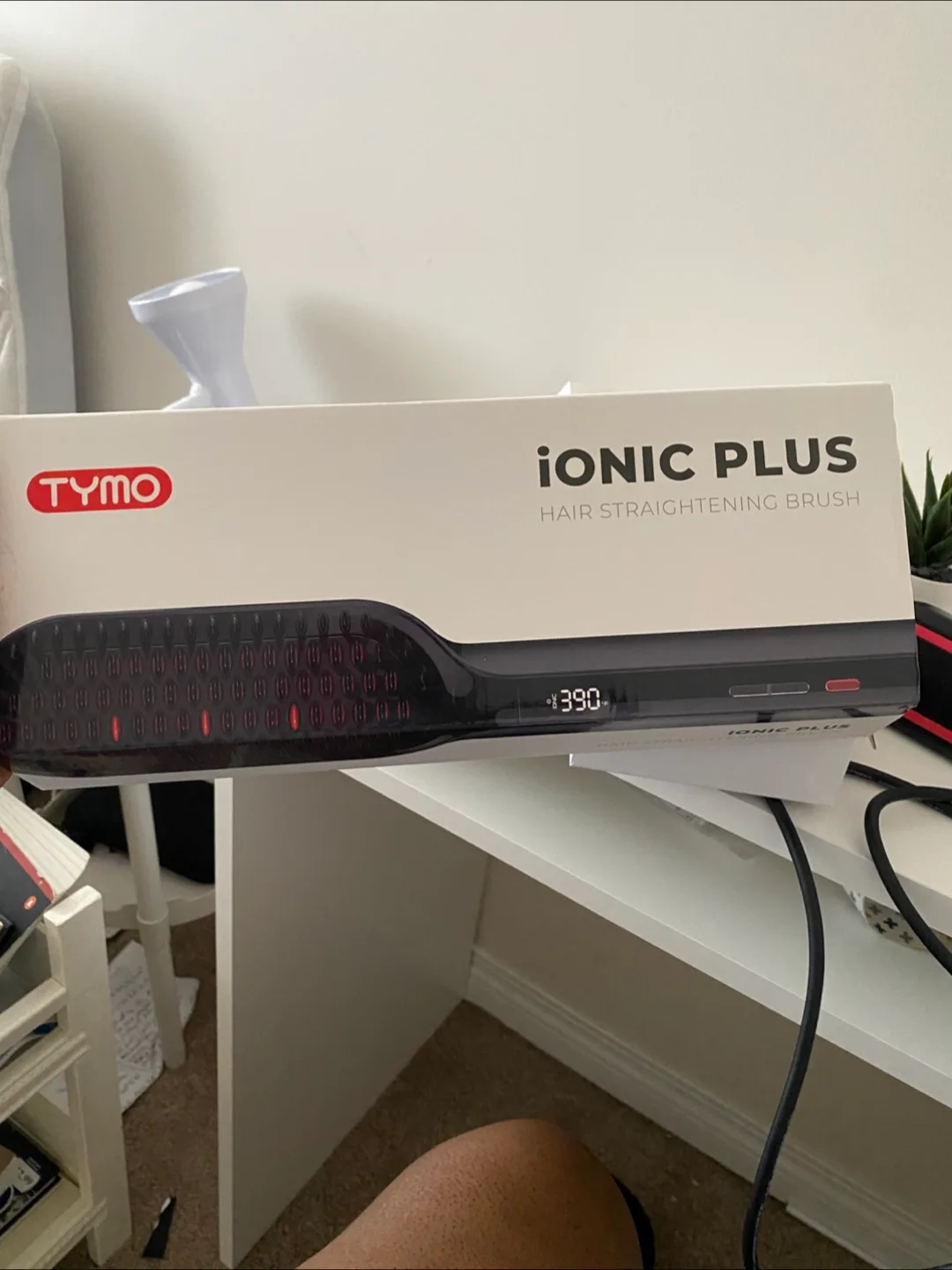 TYMO Ionic Plus Hair Straightening Brush