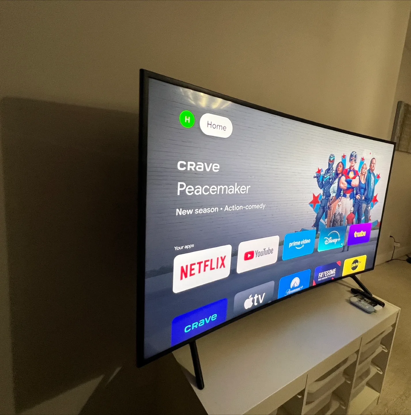 Samsung curve Smart TV 55 inches image indicator(3)