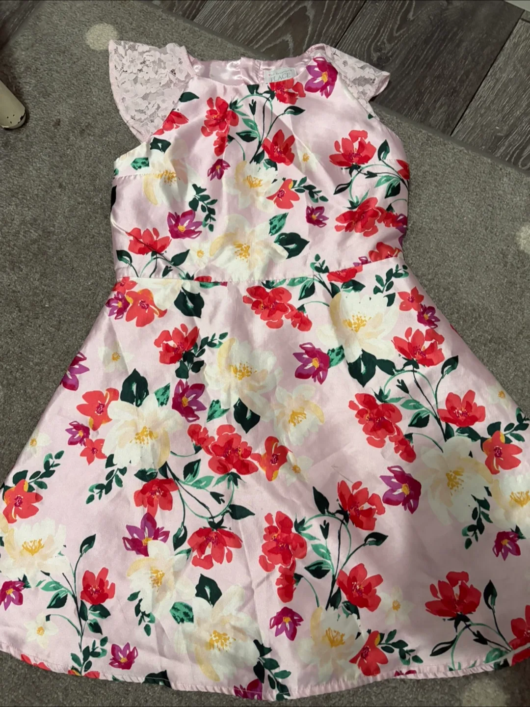 Assorted Dresses and Jumpsuits image indicator(7)