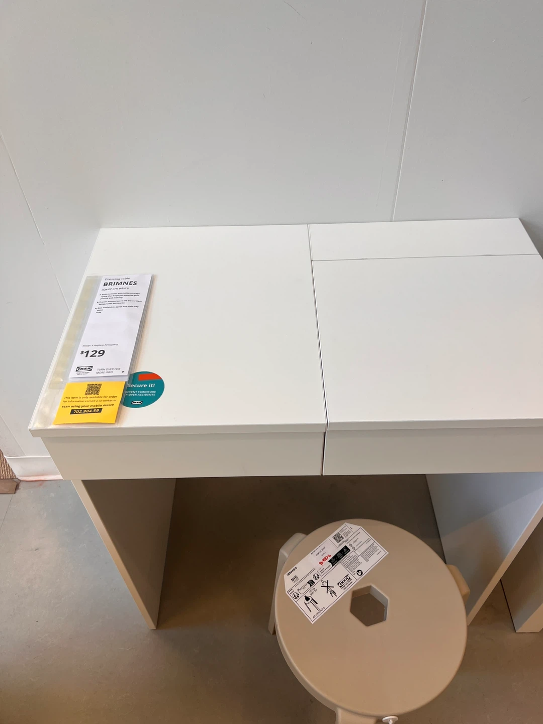IKEA Brimnes Dressing Table - White - Study Desk - photo 3