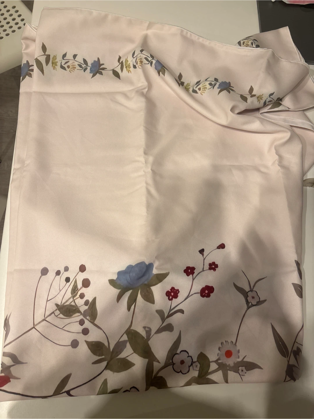 Floral Tablecloth - 55" x 55" - photo 4