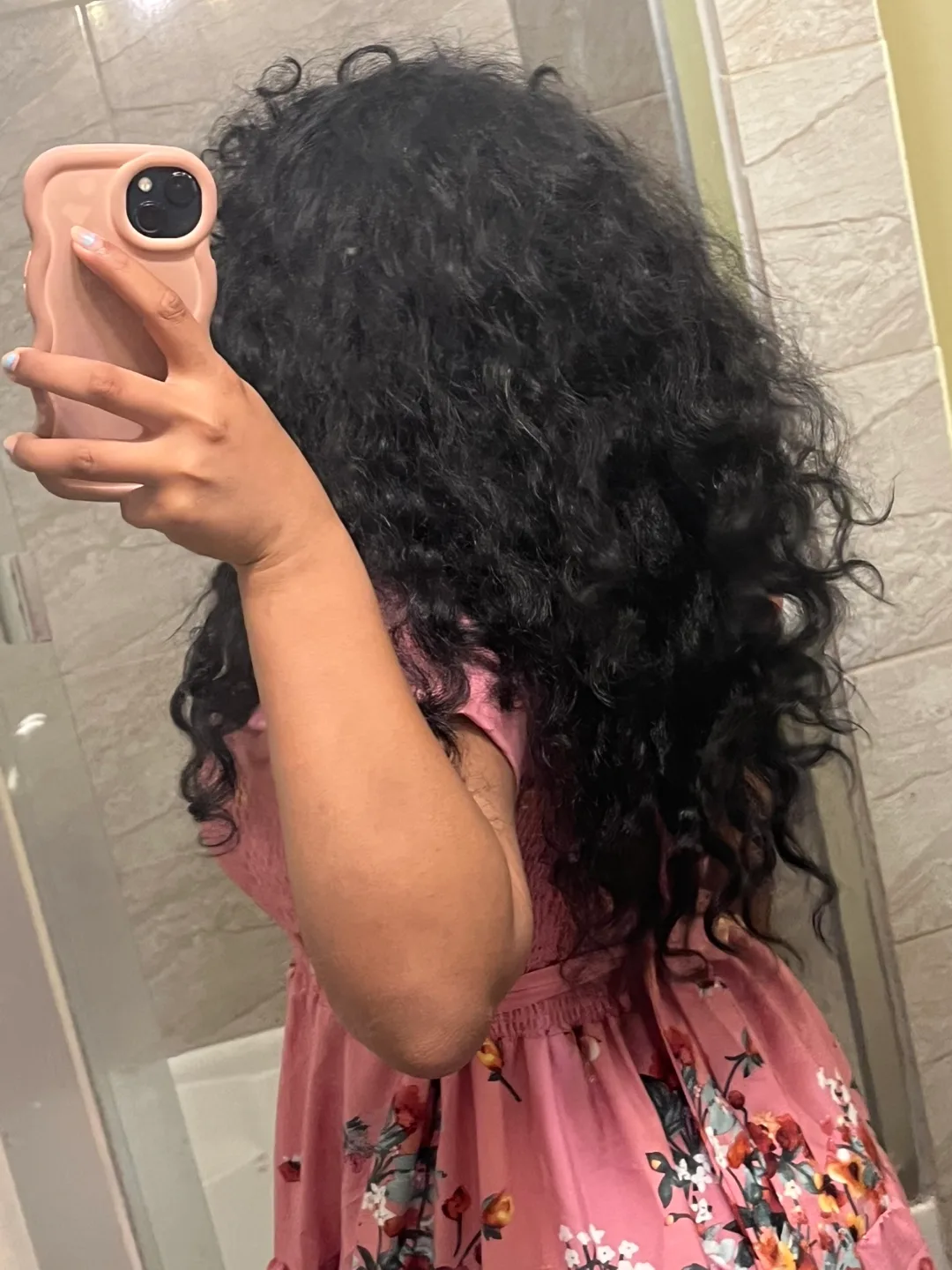 🌸 Pink Floral Puff-Sleeve Dress – Worn Once! image indicator(5)