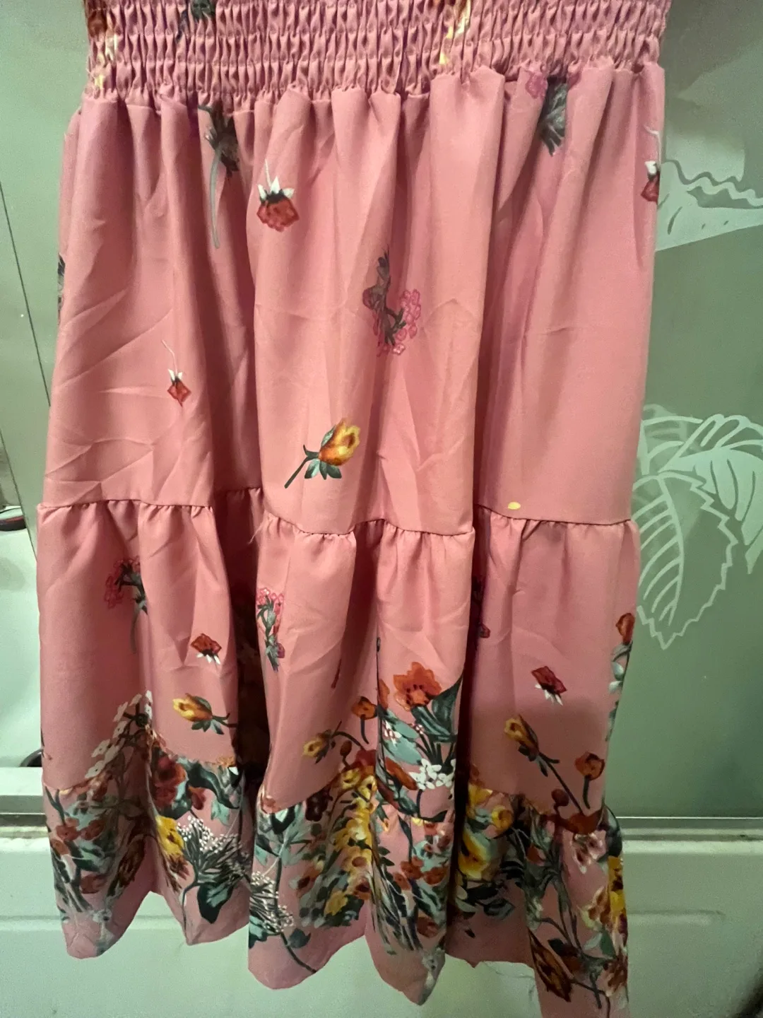 🌸 Pink Floral Puff-Sleeve Dress – Worn Once! image indicator(8)