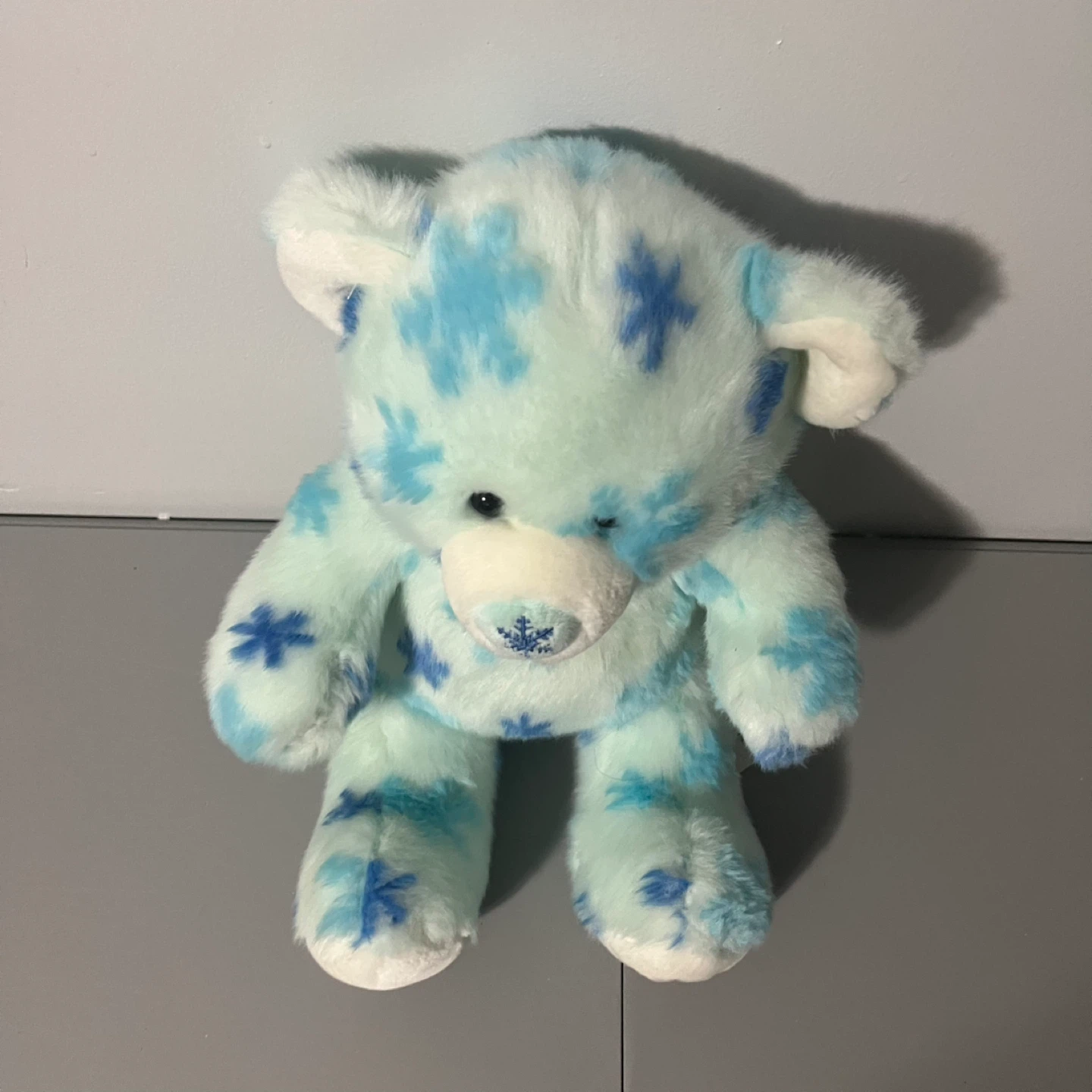 Build a Bear Seasons of Hugs Winter 2009 Blue Snowflake Retired - photo 3