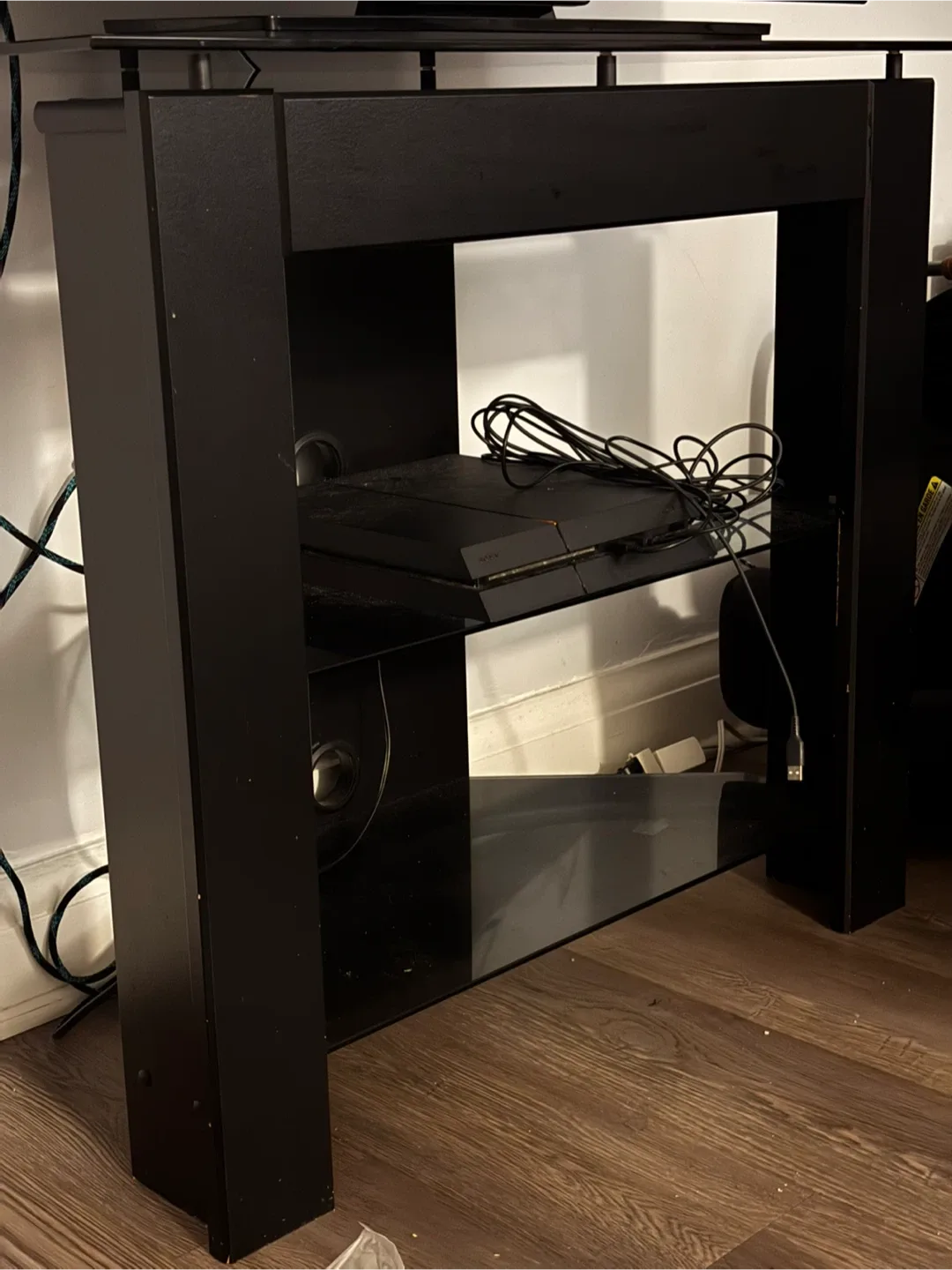 Black Glass TV Stand image indicator(2)