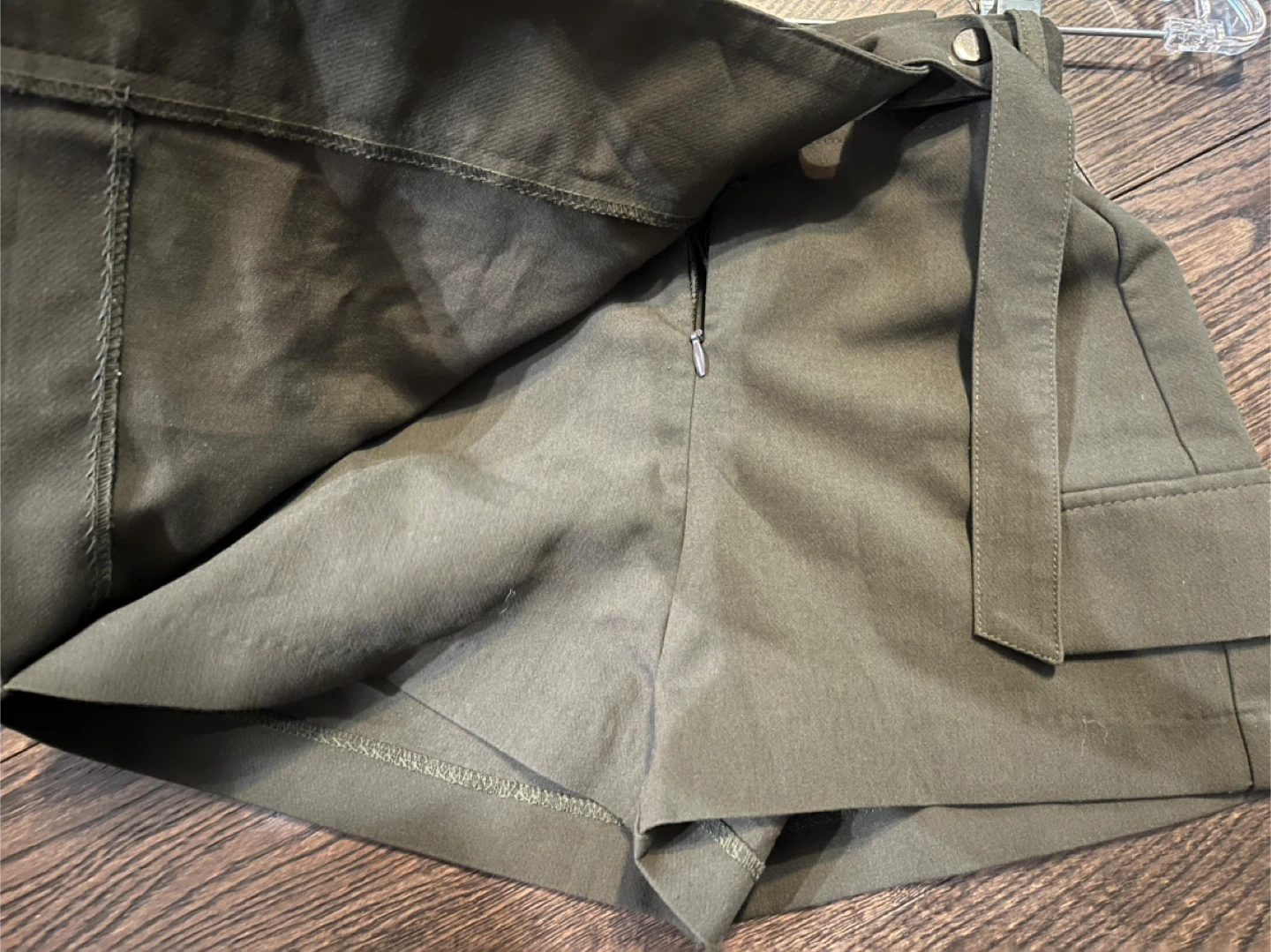 Bershka Olive Green Skort- Size EUR 32 / USA 00 - photo 2