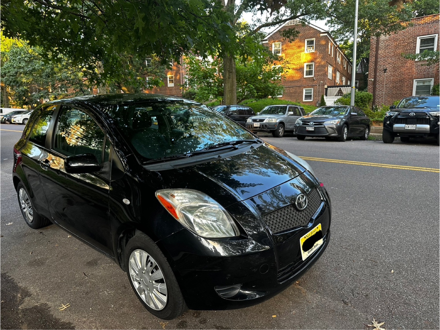 Toyota Yaris 2007 - Black Hatchback