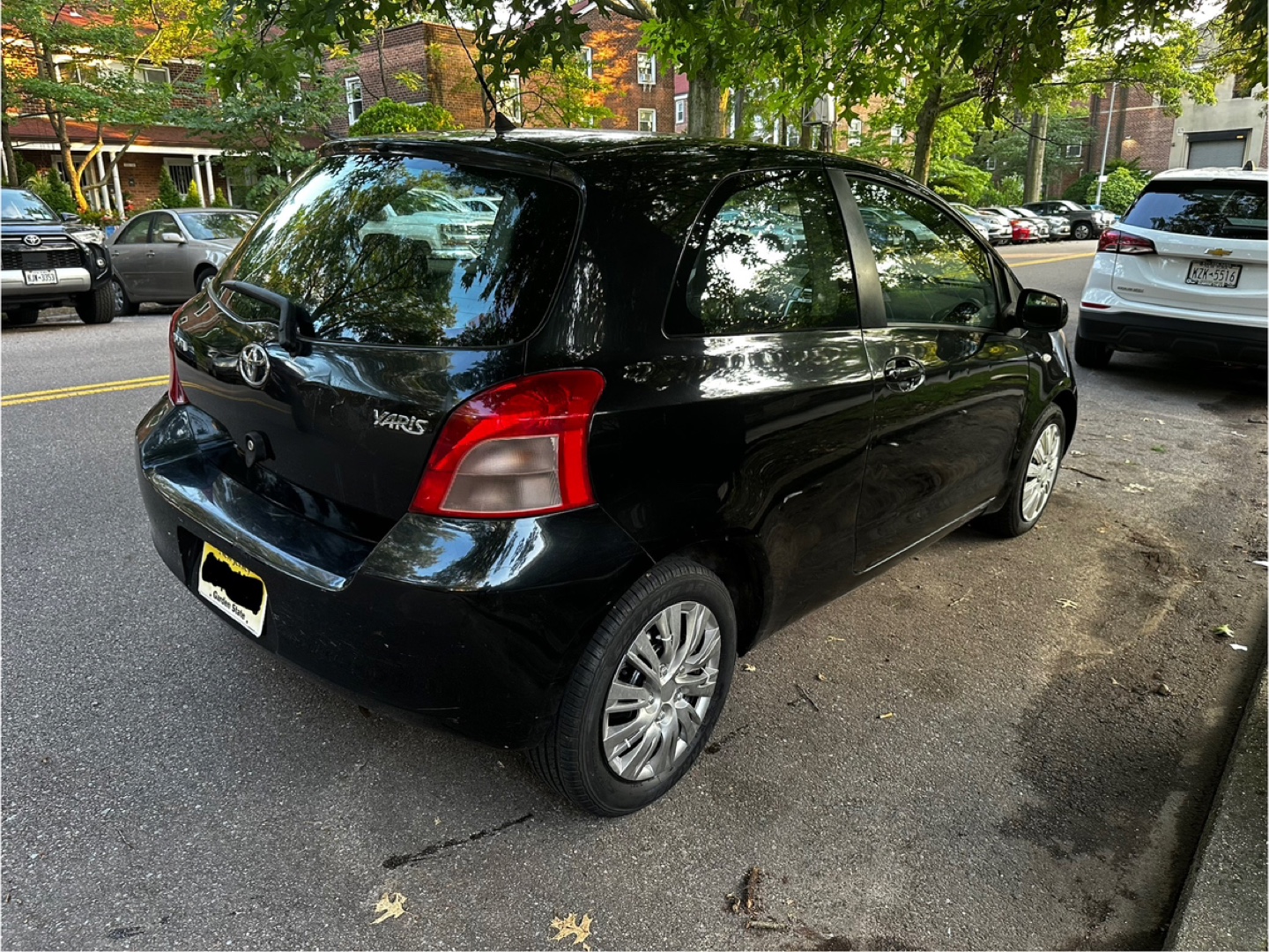 Toyota Yaris 2007 - Black Hatchback - photo 5