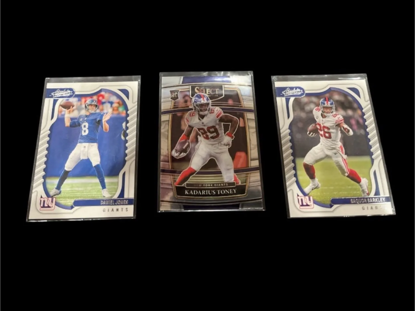 Madden NFL 16 PS4 Game and Trading Cards image indicator(3)